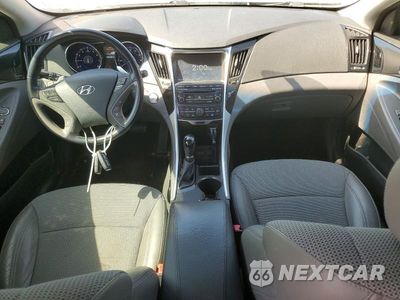 Zdjęcie 8 z 12 samochodu: 2014 HYUNDAI SONATA SE 2.0T VIN:5NPEC4AB0EH840293 - miniatura