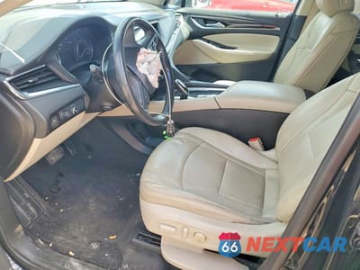 Zdjęcie 7 z 13 samochodu: 2018 BUICK ENCLAVE PREMIUM VIN:5GAERCKW8JJ258391 - miniatura