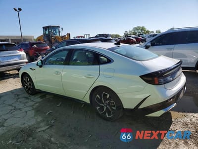 Drugie zdjęcie samochodu z przodu: 2024 HYUNDAI SONATA SEL VIN:KMHL64JA8RA375339 - miniatura