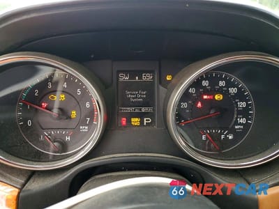 Zdjęcie 9 z 13 samochodu: 2011 JEEP GRAND CHEROKEE OVERLAND VIN:1J4RR6GT6BC606009 - miniatura