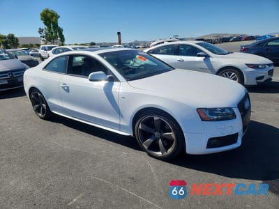 Czwarte zdjęcie samochodu z boku: 2012 AUDI S5 PRESTIGE VIN:WAUVVAFR9CA001355 - miniatura