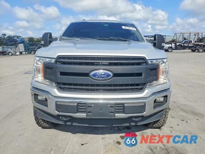 Piąte zdjęcie samochodu w środku: 2019 FORD F150 VIN:1FTMF1E56KKC06635 - miniatura
