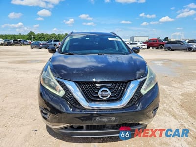 Piąte zdjęcie samochodu w środku: 2018 NISSAN MURANO SV VIN:5N1AZ2MG5JN108921 - miniatura