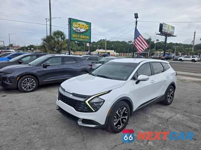 Drugie zdjęcie samochodu z przodu: 2023 KIA SPORTAGE EX VIN:5XYK33AF8PG101666 - miniatura