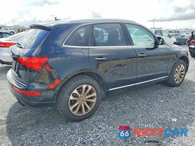 Trzecie zdjęcie samochodu z tyłu: 2016 AUDI Q5 PREMIUM VIN:WA1C2AFPXGA019784 - miniatura