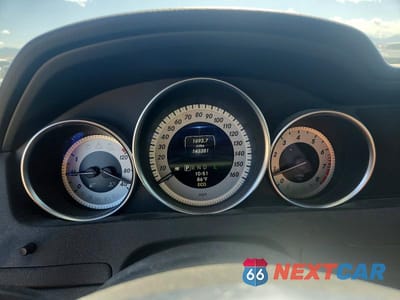 Zdjęcie 9 z 12 samochodu: 2013 MERCEDES-BENZ C 300 4MATIC VIN:WDDGF8AB2DA818430 - miniatura