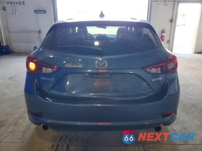 Zdjęcie 6 z 12 samochodu: 2018 MAZDA 3 TOURING VIN:3MZBN1L39JM235921 - miniatura