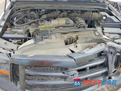 Zdjęcie 12 z 13 samochodu: 2001 FORD F350 SUPER DUTY VIN:1FDWF36F11EC20267 - miniatura