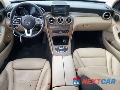Zdjęcie 8 z 12 samochodu: 2019 MERCEDES-BENZ C 300 4MATIC VIN:55SWF8EB6KU298526 - miniatura