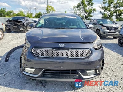 Piąte zdjęcie samochodu w środku: 2018 KIA NIRO EX VIN:KNDCC3LC0J5141196 - miniatura