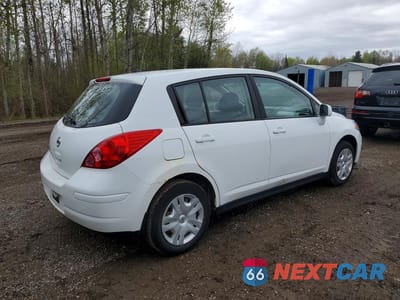 Trzecie zdjęcie samochodu z tyłu: 2010 NISSAN VERSA 1.8 S VIN:3N1BC1CP6AL398658 - miniatura