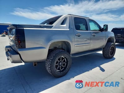 Trzecie zdjęcie samochodu z tyłu: 2007 CHEVROLET AVALANCHE K1500 VIN:3GNFK12367G141007 - miniatura
