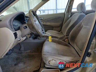 Zdjęcie 7 z 12 samochodu: 2001 NISSAN SENTRA XE VIN:3N1CB51D71L514554 - miniatura