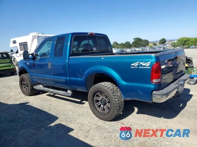 Drugie zdjęcie samochodu z przodu: 2001 FORD F250 SUPER DUTY VIN:1FTNX21L51ED18061 - miniatura