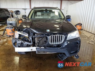 Piąte zdjęcie samochodu w środku: 2011 BMW X3 XDRIVE28I VIN:5UXWX5C50BL712888 - miniatura
