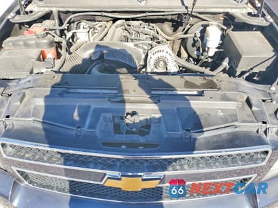 Zdjęcie 11 z 12 samochodu: 2013 CHEVROLET SUBURBAN C1500 LT VIN:1GNSCJE02DR218173 - miniatura