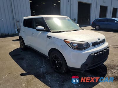 Czwarte zdjęcie samochodu z boku: 2016 KIA SOUL BASE VIN:KNDJN2A29G7362217 - miniatura