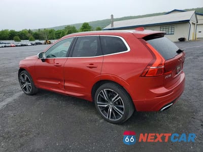 Drugie zdjęcie samochodu z przodu: 2019 VOLVO XC60 T5 R-DESIGN VIN:LYV102RM0KB284015 - miniatura
