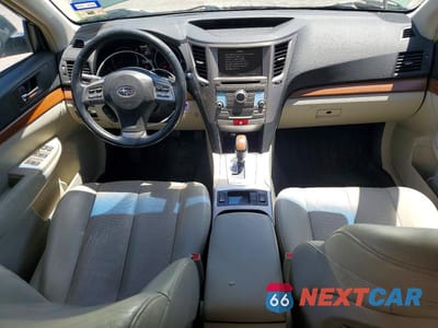 Zdjęcie 8 z 13 samochodu: 2013 SUBARU OUTBACK 2.5I LIMITED VIN:4S4BRBLC8D3200544 - miniatura