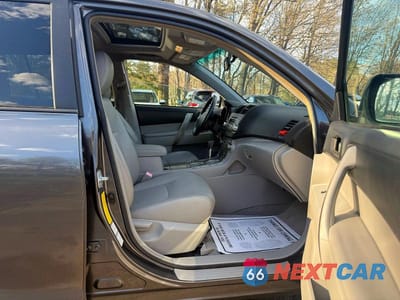 Piąte zdjęcie samochodu w środku: 2008 TOYOTA HIGHLANDER SPORT VIN:JTEES43AX82049648 - miniatura