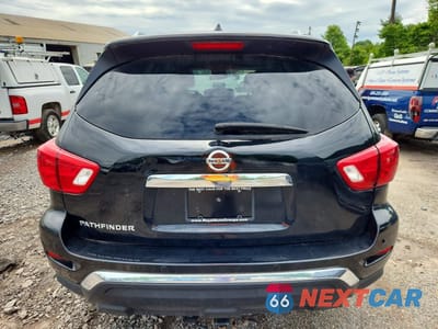 Zdjęcie 6 z 13 samochodu: 2018 NISSAN PATHFINDER SV VIN:5N1DR2MM3JC627657 - miniatura