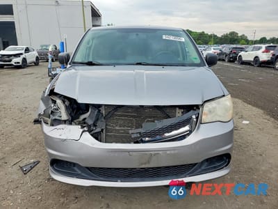 Piąte zdjęcie samochodu w środku: 2014 DODGE GRAND CARAVAN SE VIN:2C4RDGBG5ER353586 - miniatura