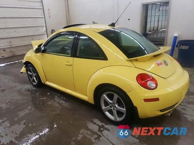 Drugie zdjęcie samochodu z przodu: 2009 VOLKSWAGEN NEW BEETLE S VIN:3VWRW31C19M511417 - miniatura