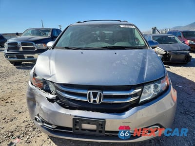 Piąte zdjęcie samochodu w środku: 2016 HONDA ODYSSEY TOURING VIN:5FNRL5H94GB086780 - miniatura