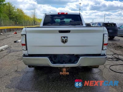 Zdjęcie 6 z 12 samochodu: 2017 RAM 1500 ST VIN:1C6RR7KG7HS641024 - miniatura