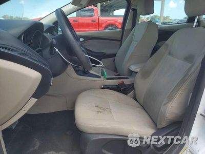 Zdjęcie 7 z 12 samochodu: 2016 FORD FOCUS SE VIN:1FADP3F23GL356366 - miniatura