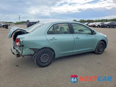 Trzecie zdjęcie samochodu z tyłu: 2010 TOYOTA YARIS BASE VIN:JTDBT4K3XA1352836 - miniatura