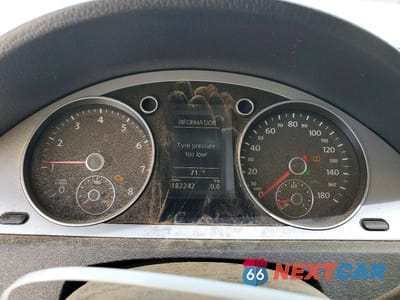 Zdjęcie 9 z 12 samochodu: 2010 VOLKSWAGEN CC SPORT VIN:WVWMN7AN6AE562267 - miniatura