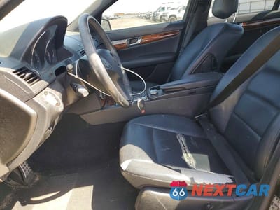 Zdjęcie 7 z 12 samochodu: 2011 MERCEDES-BENZ C 300 VIN:WDDGF5EB1BR137568 - miniatura