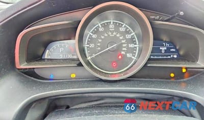 Zdjęcie 9 z 12 samochodu: 2018 MAZDA 3 SPORT VIN:3MZBN1U72JM192220 - miniatura