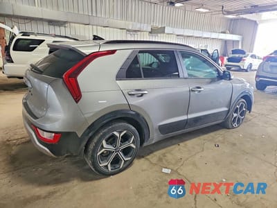 Trzecie zdjęcie samochodu z tyłu: 2024 KIA NIRO EX VIN:KNDCR3LE5R5121327 - miniatura