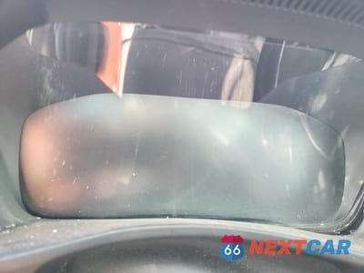 Zdjęcie 9 z 12 samochodu: 2019 VOLVO XC40 T5 MOMENTUM VIN:YV4162UK4K2048275 - miniatura