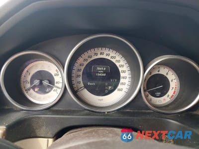 Zdjęcie 9 z 12 samochodu: 2016 MERCEDES-BENZ E 350 VIN:WDDHF5KB7GB186024 - miniatura
