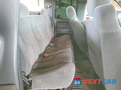 Zdjęcie 10 z 12 samochodu: 2005 CHEVROLET SILVERADO C1500 VIN:1GCEC19V05Z149903 - miniatura