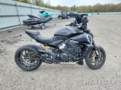 2023 DUCATI DIAVEL V4 ZDMGAR1W1PB000563 - główne zdjęcie licytacji z USA - miniatura