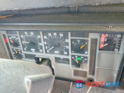 Zdjęcie 8 z 10 samochodu: 1997 INTERNATIONAL 3000 3800 VIN:1HVBBABN2VH450138 - miniatura