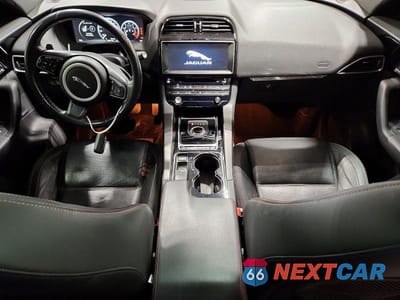 Zdjęcie 8 z 13 samochodu: 2017 JAGUAR F-PACE PRESTIGE VIN:SADCK2BV4HA068002 - miniatura
