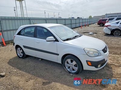 Czwarte zdjęcie samochodu z boku: 2008 KIA RIO 5 SX VIN:KNADE163686345971 - miniatura
