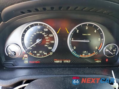 Zdjęcie 9 z 14 samochodu: 2015 BMW X3 XDRIVE28D VIN:5UXWY3C53F0E95932 - miniatura