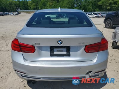 Zdjęcie 6 z 12 samochodu: 2018 BMW 330 XI VIN:WBA8D9G5XJNU71510 - miniatura