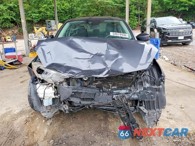 Piąte zdjęcie samochodu w środku: 2017 TOYOTA YARIS IA BASE VIN:3MYDLBYV3HY186754 - miniatura