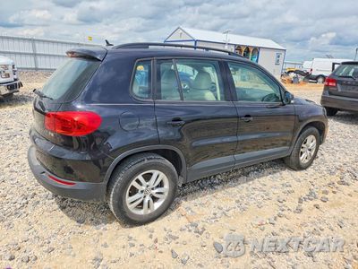 Trzecie zdjęcie samochodu z tyłu: 2016 VOLKSWAGEN TIGUAN S VIN:WVGAV7AX9GW501787 - miniatura