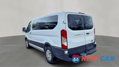 Trzecie zdjęcie samochodu z tyłu: 2019 FORD TRANSIT T-150 VIN:1FDZK1YM2KKB48829 - miniatura