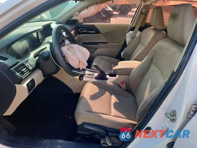 Zdjęcie 7 z 13 samochodu: 2016 HONDA ACCORD LX VIN:1HGCR2F30GA112576 - miniatura