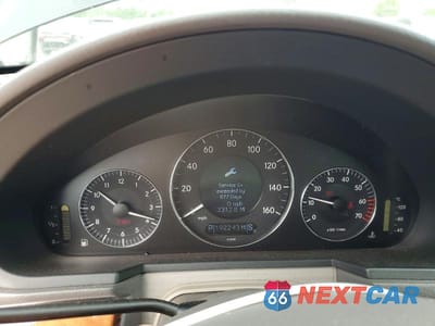 Zdjęcie 9 z 12 samochodu: 2005 MERCEDES-BENZ E 320 4MATIC VIN:WDBUH82J55X177204 - miniatura