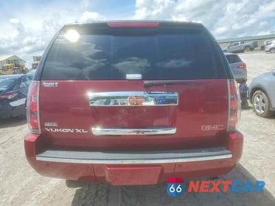 Zdjęcie 6 z 14 samochodu: 2009 GMC YUKON XL DENALI VIN:1GKFK06229R218161 - miniatura